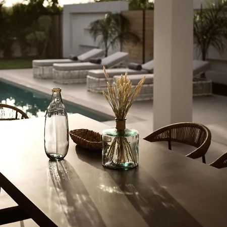 Anthis Luxury - A Haven Of Serene Modern Elegance, By Zantewize Καλπάκι