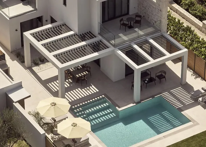 빌라 Anthis Luxury - A Haven Of Serene Modern Elegance, By Zantewize