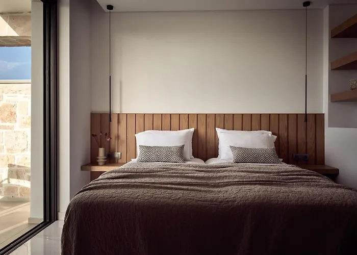 Anthis Luxury - A Haven Of Serene Modern Elegance, By Zantewize Kalpaki (Zakynthos)