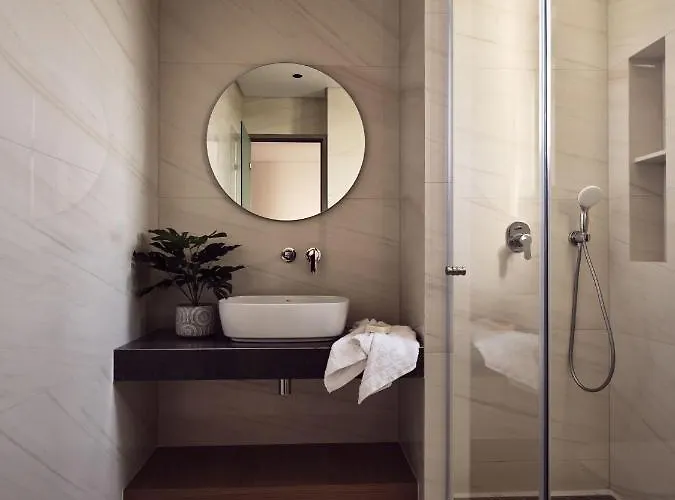 Anthis Luxury - A Haven Of Serene Modern Elegance, By Zantewize Villa *